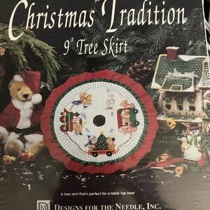 9 Inch Tree Skirt Needle Work Kit for Table Top Tree - unopened package